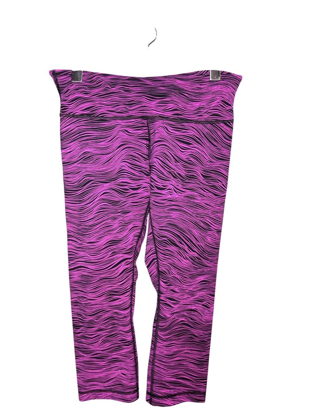 Lululemon Pink Black Wavy Print Crop Leggings Capris Size 8 💕🖤 - Picture 2 of 7
